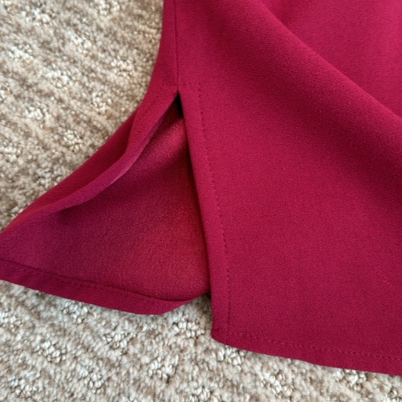 Ann Taylor off the shoulder/strap Top Burgundy- size Medium - Picture 5 of 7